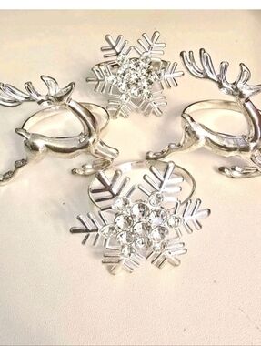4 Silver Colored Metal Napkin Ring Holders Reindeer Snowflakes with Rhinestones